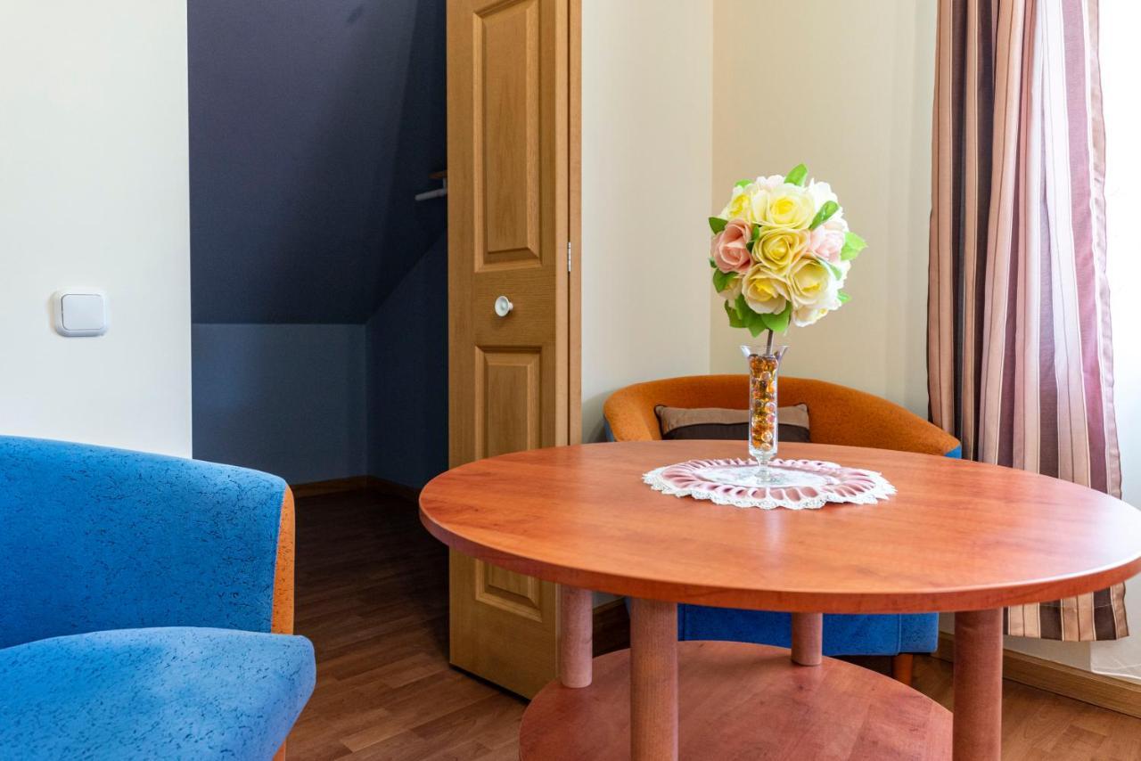 Smiltele Otel Palanga Dış mekan fotoğraf